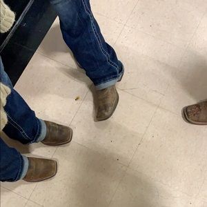 Meet your Posher, Aide